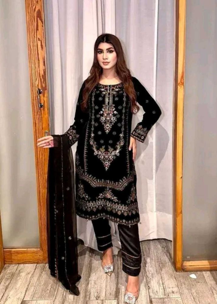 New Stayle Pakistani Poshaq Dresses Beautiful Dres