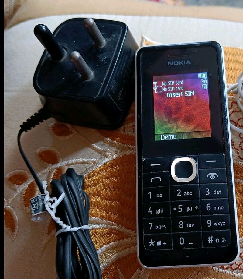 NOKIA 107