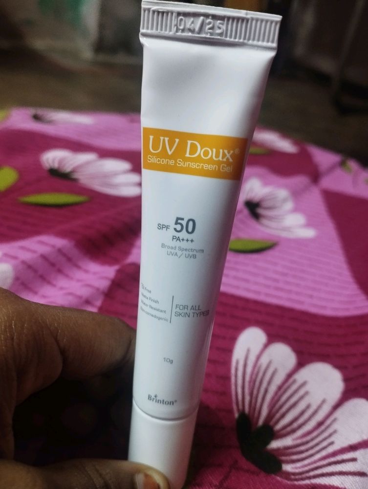 UV DOUX Sun Screen Gel