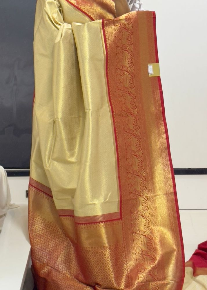 Grand Banarasi Tissue Saree