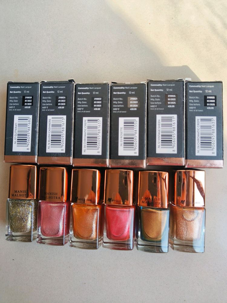 Combo Of 6 Nail Paints Nd 16 Sheet Masks