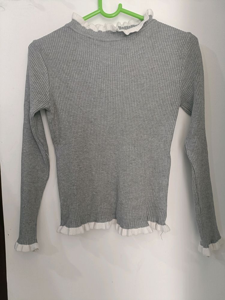 Women Woolen Top