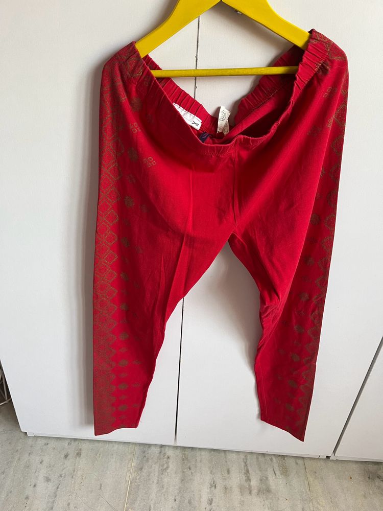 Red Foil Print Leggings