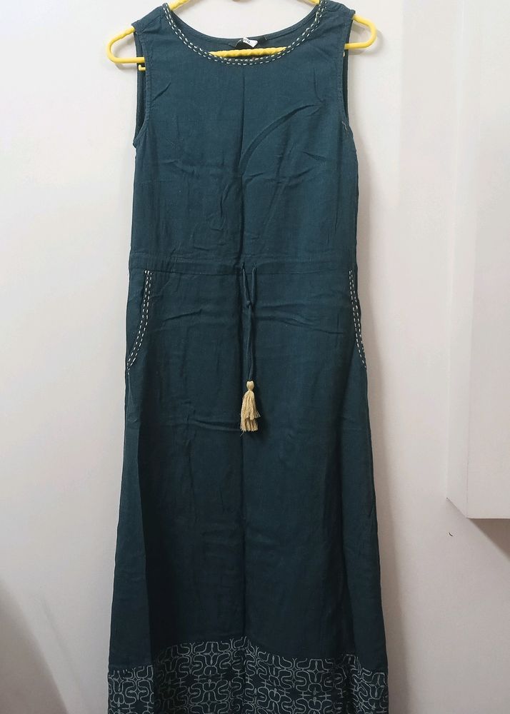 Green Colour Gown