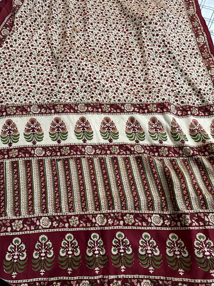 Beautiful Printed Crepe Saree