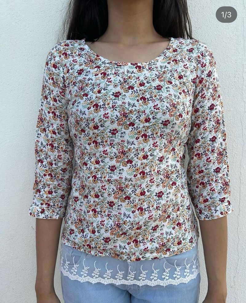 Floral Top With Laced