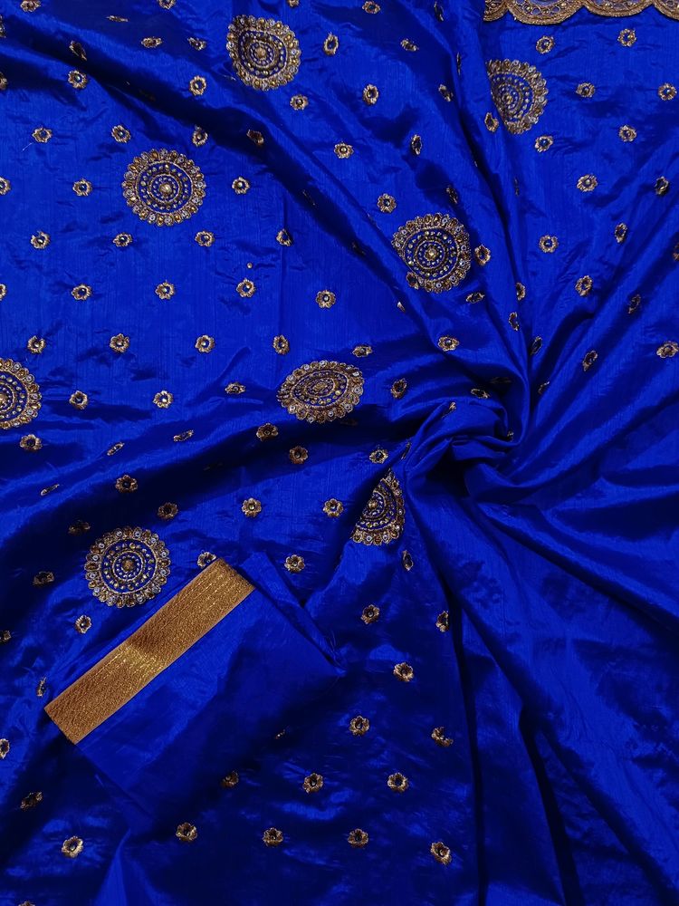 Traditional Blue Saree 🥻