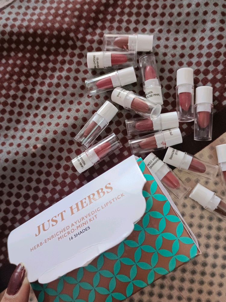 Just Herbs Micro Mini Lipstick Kit