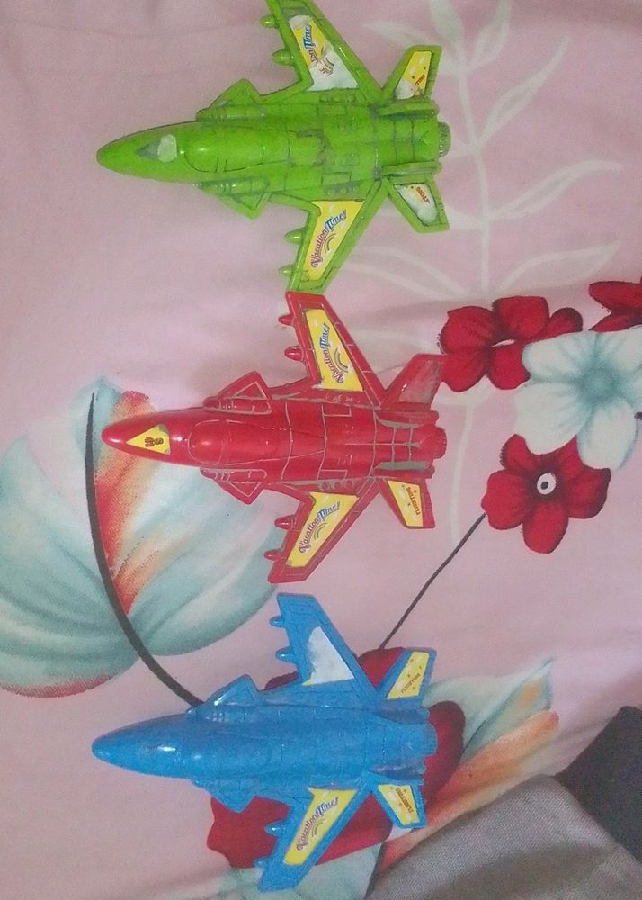 I'm Selling You Best Fighter Plan Or Jet For Kids.