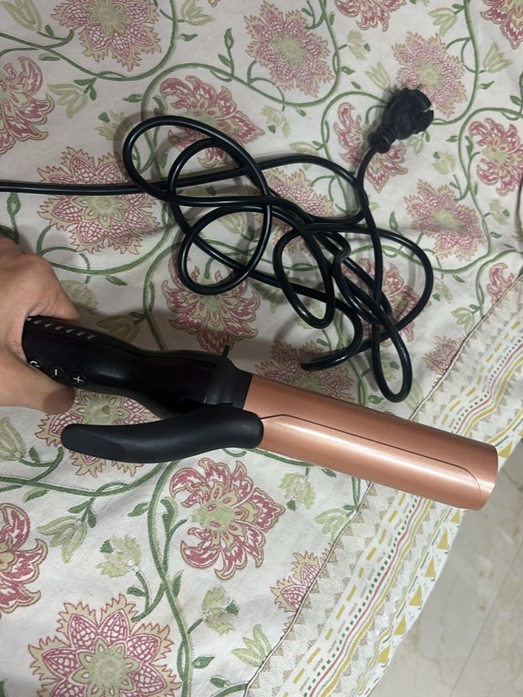 Alan Truman Hair Curler