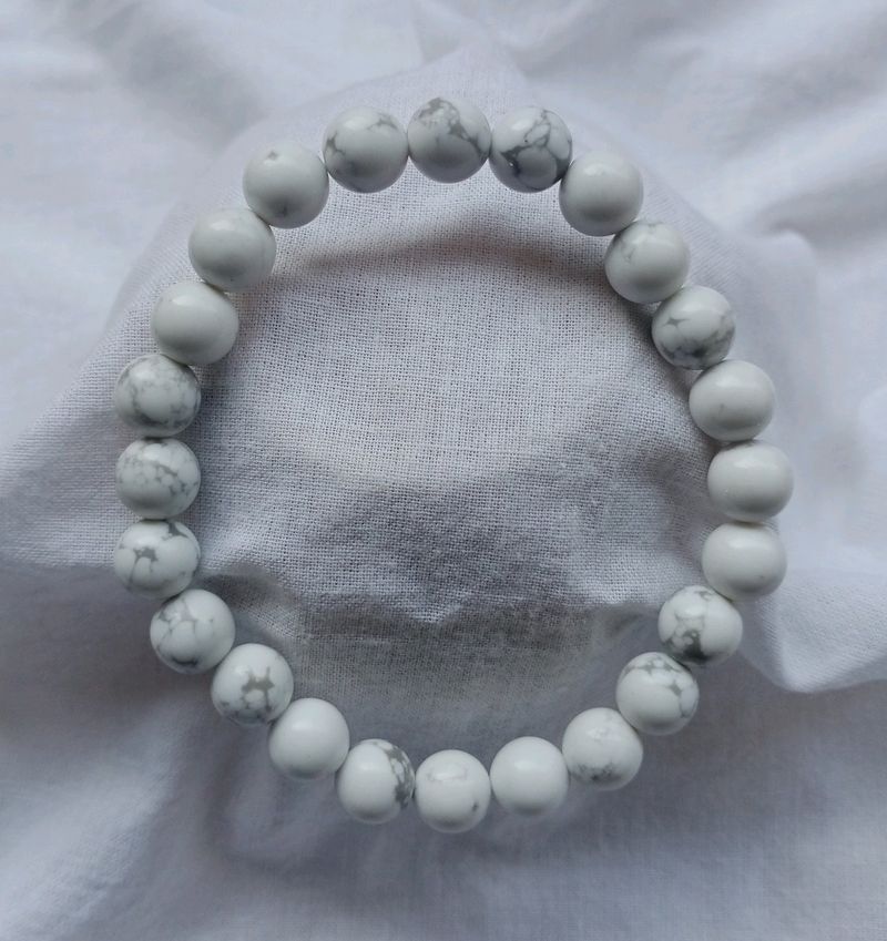 Howlite Crystal Bracelet