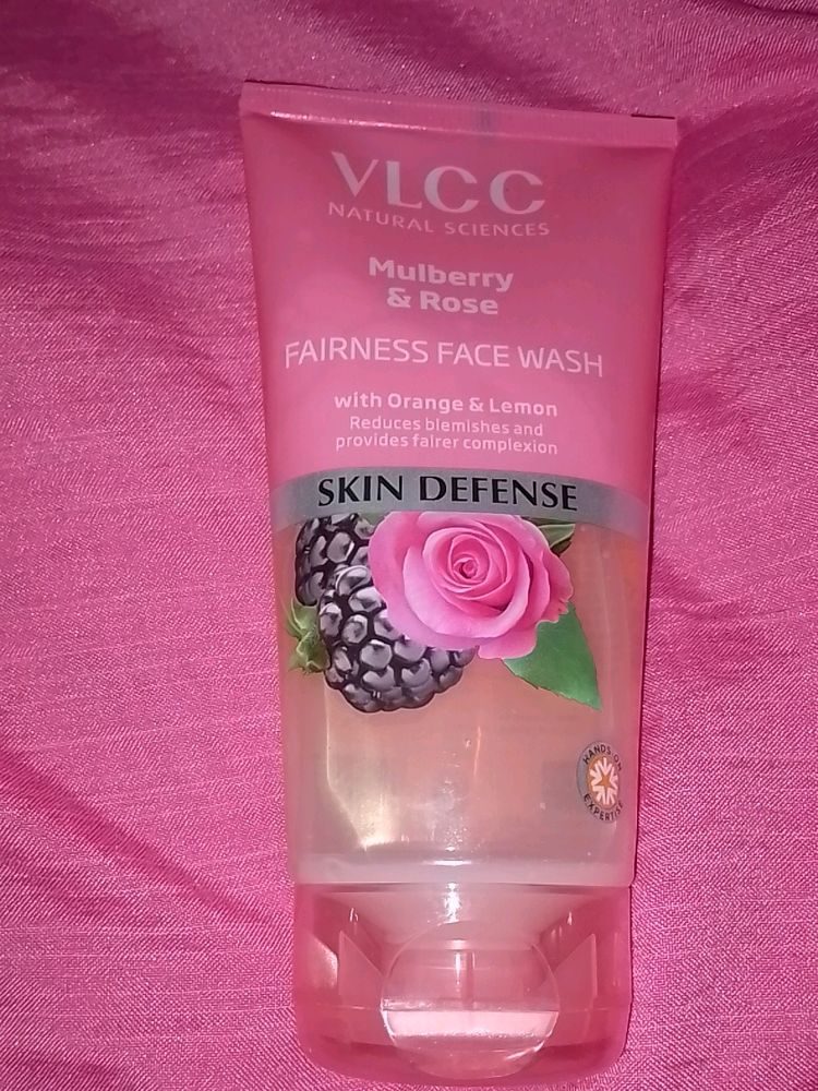 VLCC Facewash  Fariness Face Wash