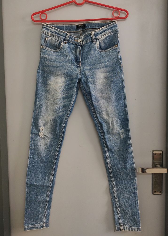 Ripped Skinny Denims