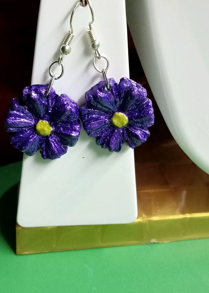 purple 💜 floral earrings