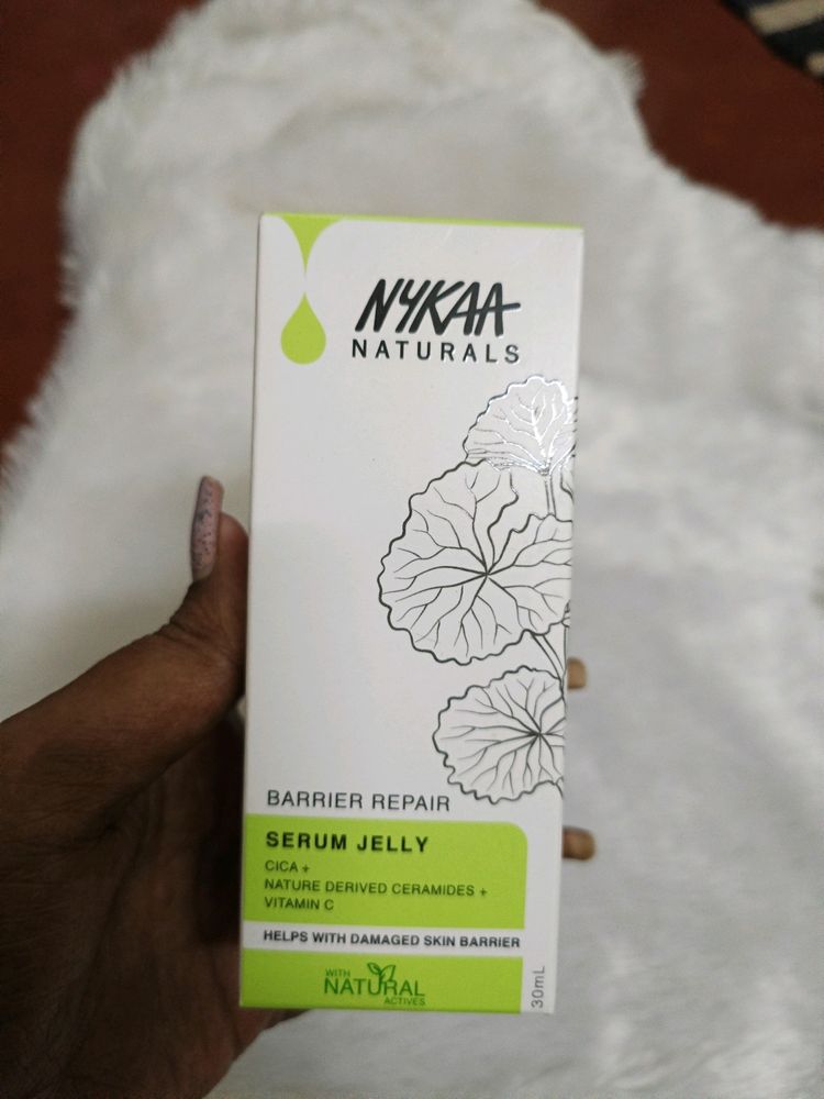 Nykaa Naturals Barrier Repair Serum Jelly