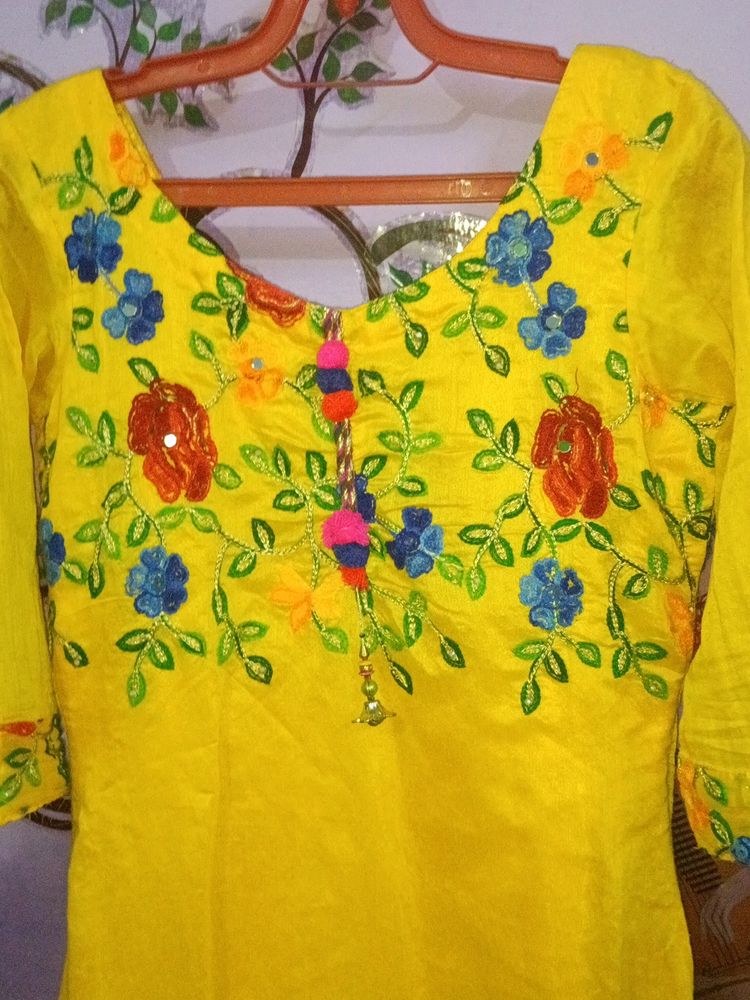 Yellow Beautiful Kurti ♥♥♥