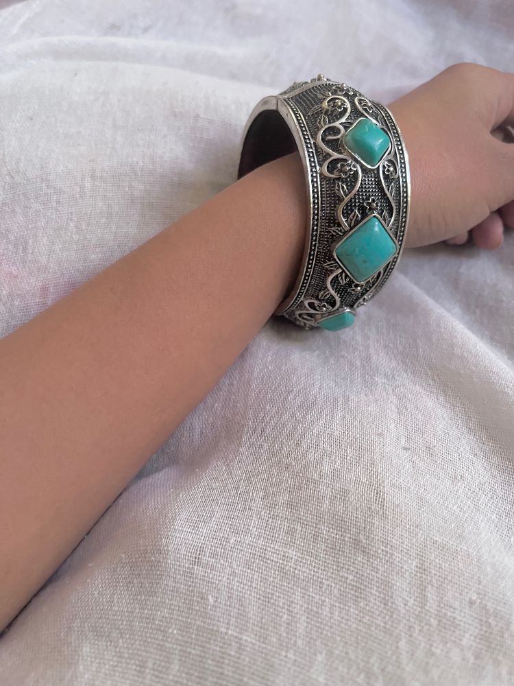 Beautiful Turquoise Stone Bangle From A Curio Shop