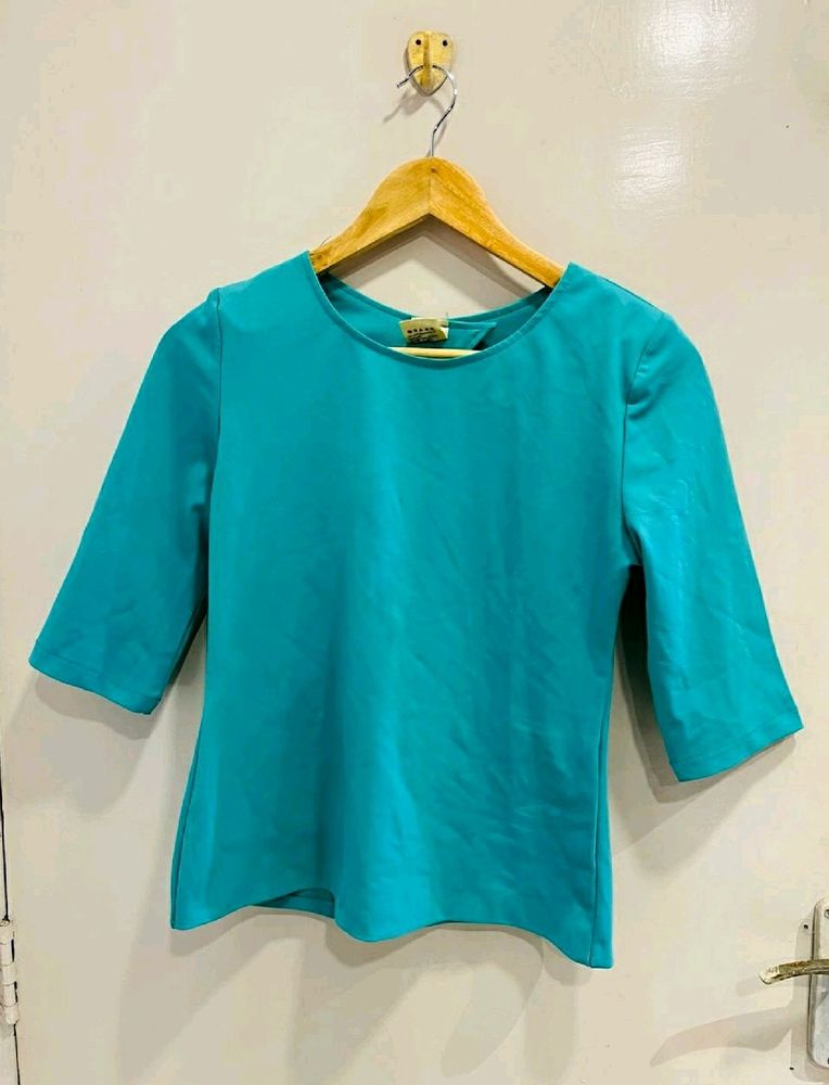 Imported Top With Nice Style At Back