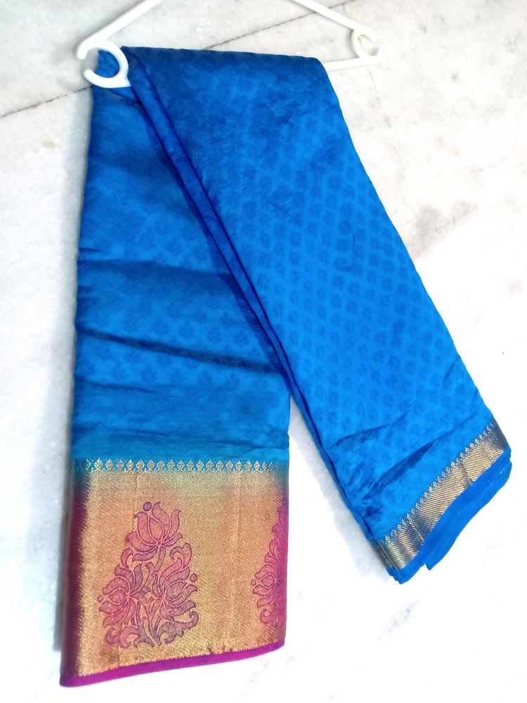 Aakarsha Voguish Saree