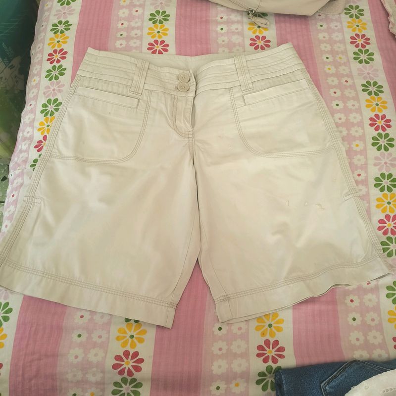 Causal Cream Short