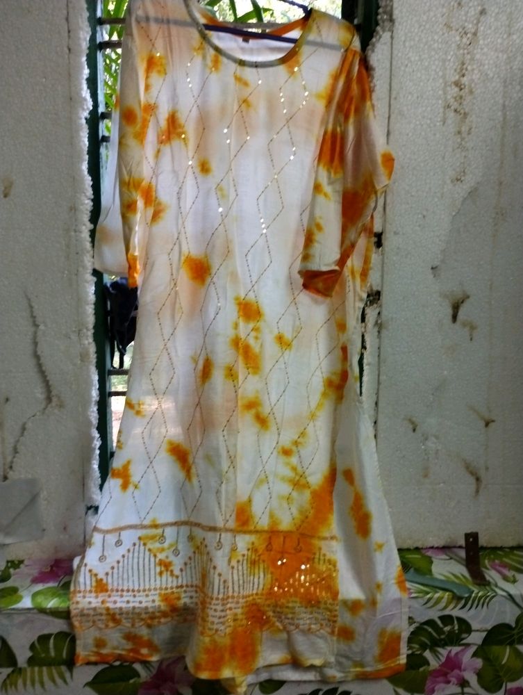 Totally New 2 Tone Kurtis With Sequence Wotk