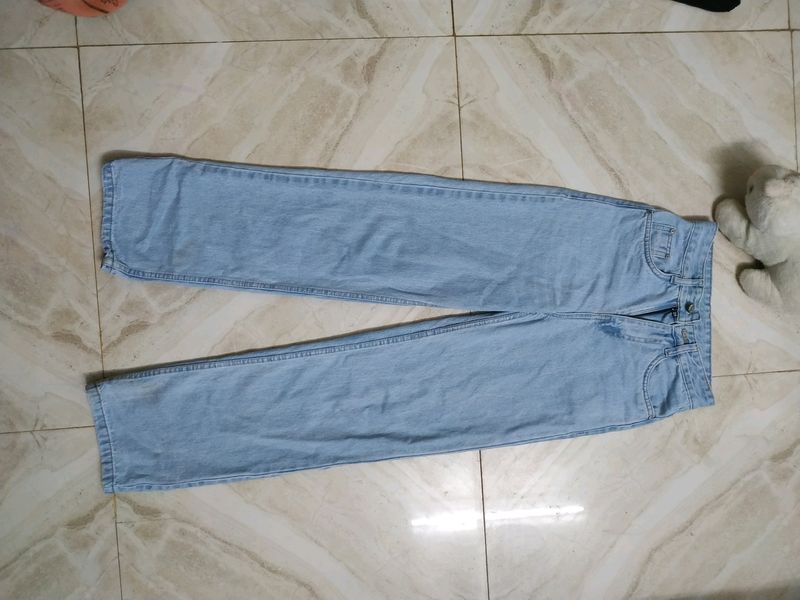 Wide-legged Ice Blue Denim Jeans