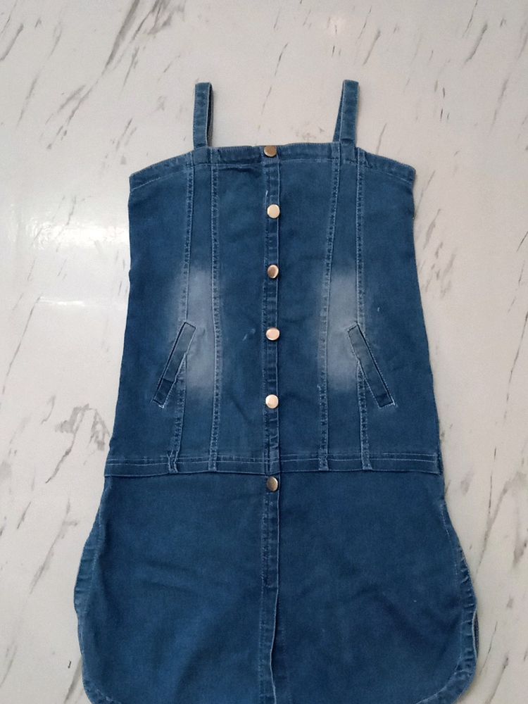 Girls Denim Frock...