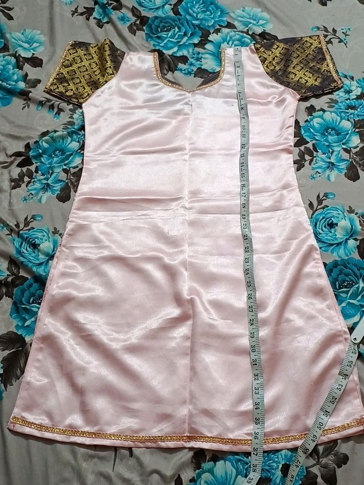 Pink Satin. Kurti