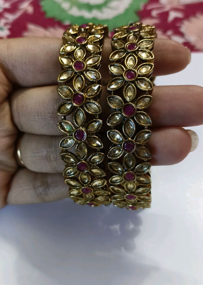 Beautiful Kundan Bangles