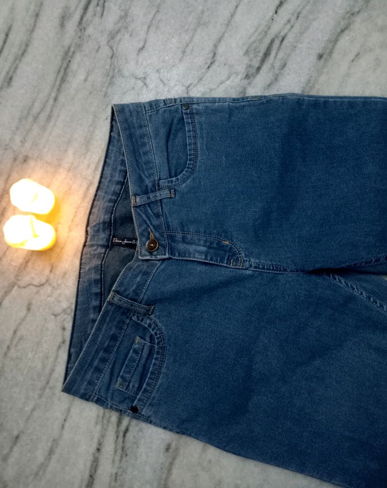 Sale🔥Blue Denim Mid Rise Jeans