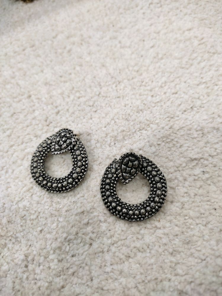 Silver Hoops