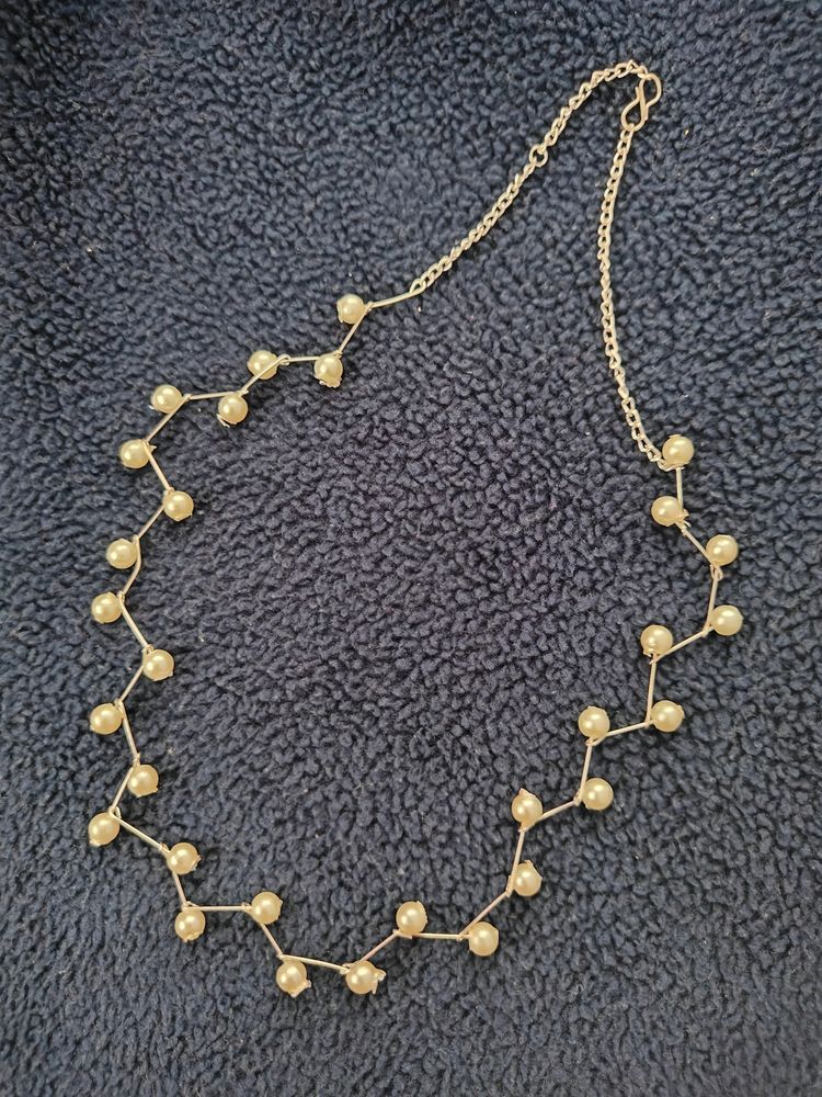 Korean Zigzag Pearl Necklace