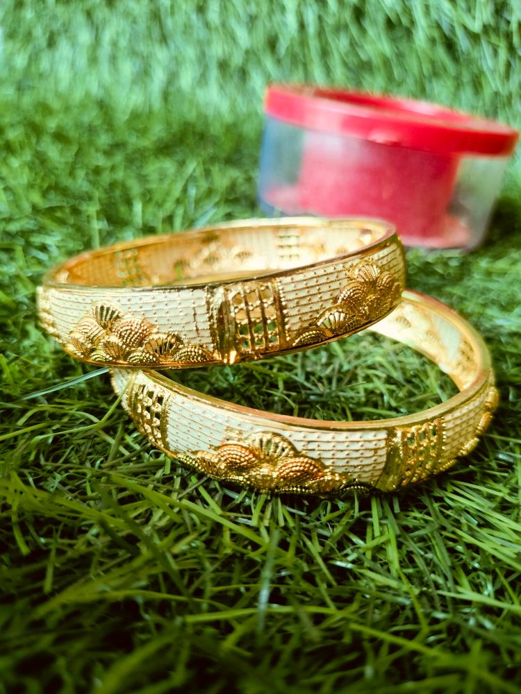 Bangle In Gold Polish