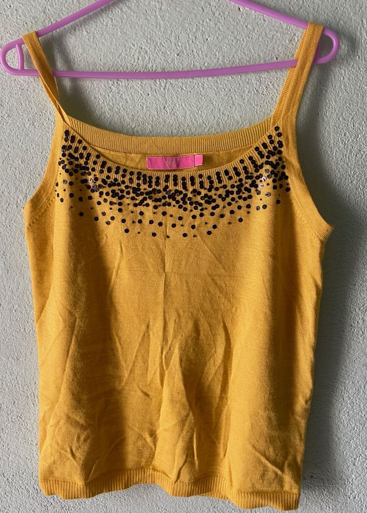 Pretty Yellow top