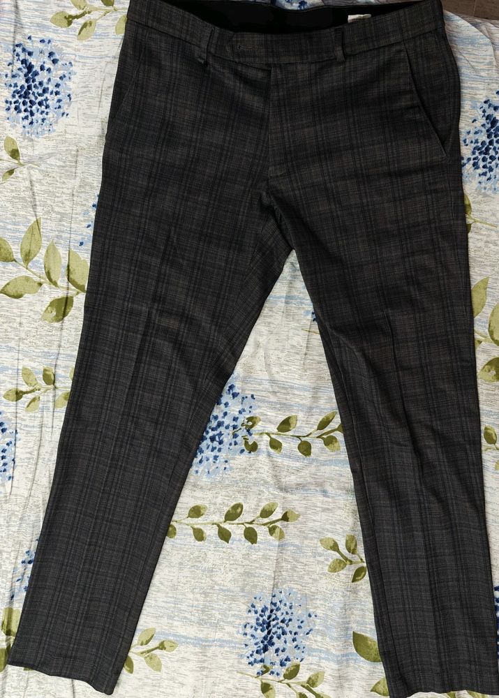 Van Heusen Formal Pant For Men