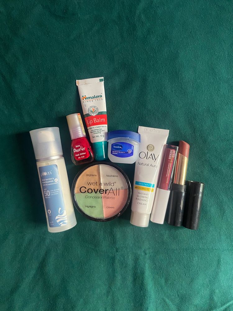 Combo 8 Of Branded Makeup Products