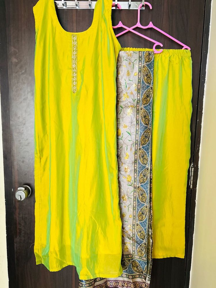 Festive Special Kurta Set