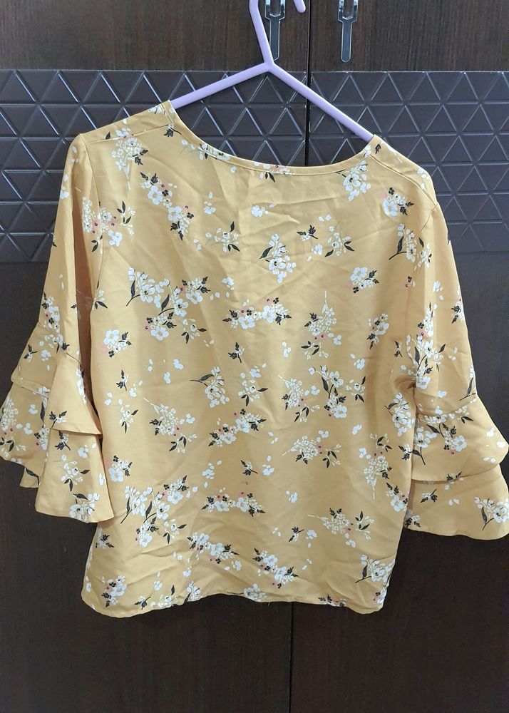 Top With Size - S for Girls