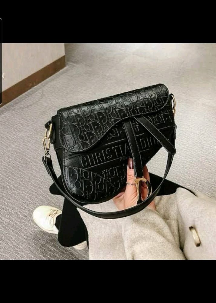 Dior Slingbags In Offer