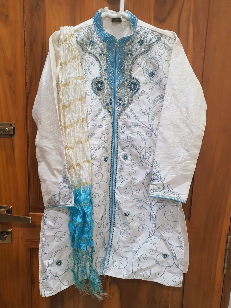 Embroidered Kurta With Shawl (Men's)