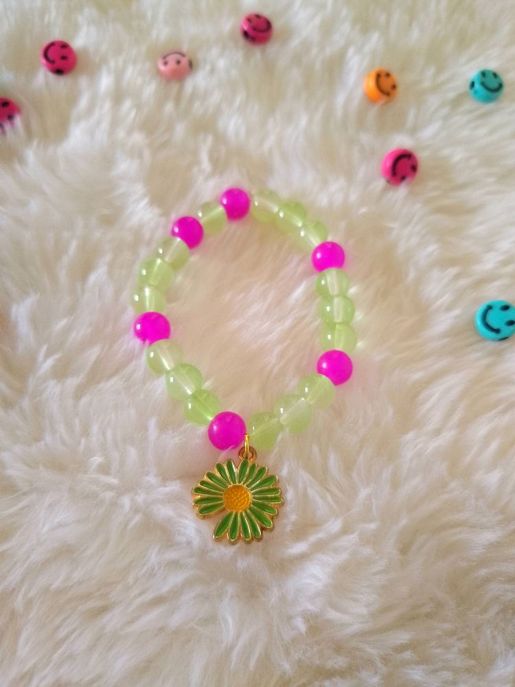 FLOWER BRACELET🍀