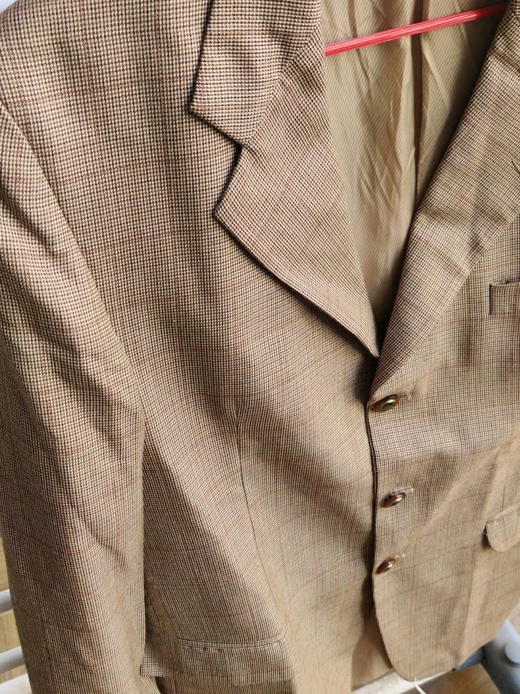 44" Checked Brown Blazer