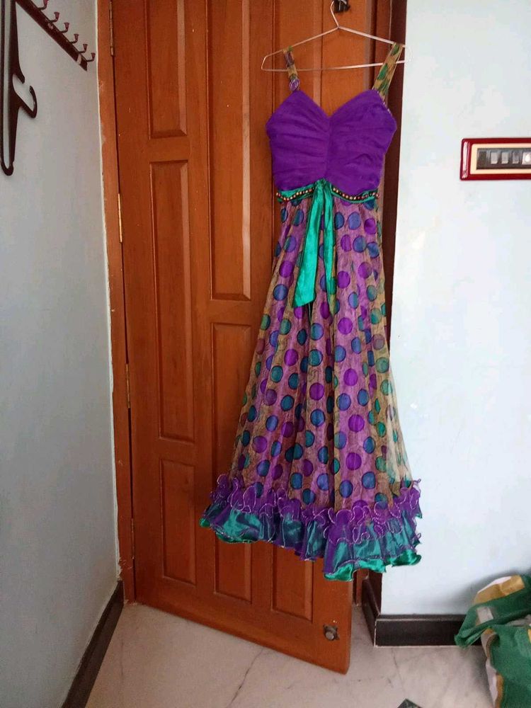 New Multicolor Gown L Size