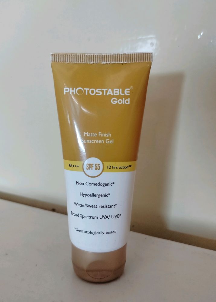 Photostable Gold Sunscreen