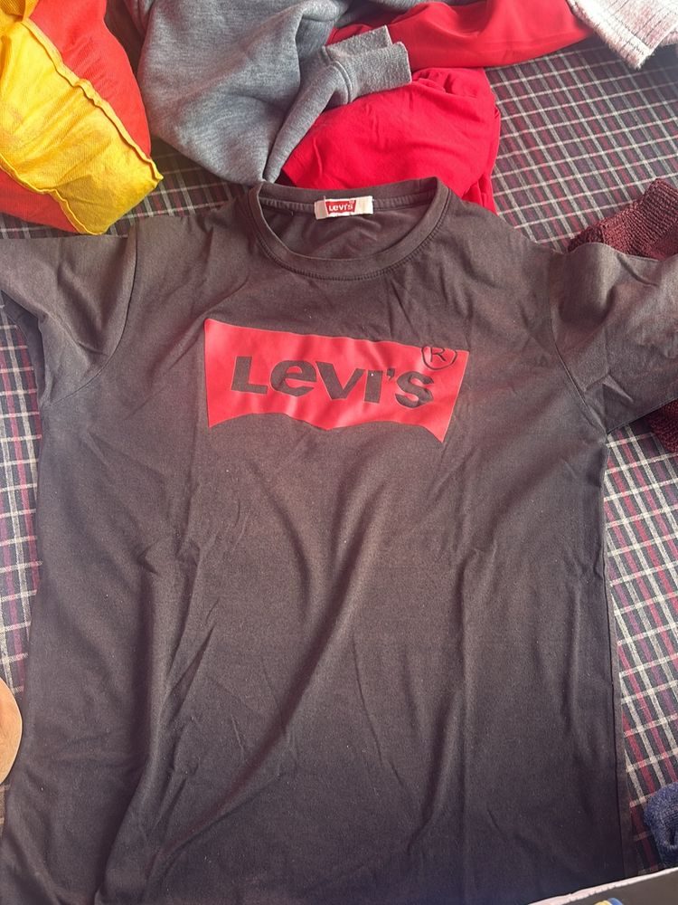 Levis Shirt