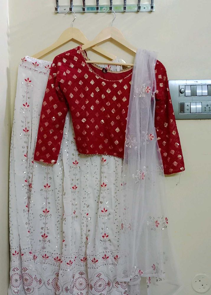 New Lehenga (Negotiable)