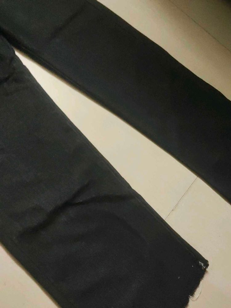 Black Straight Fit Jeans