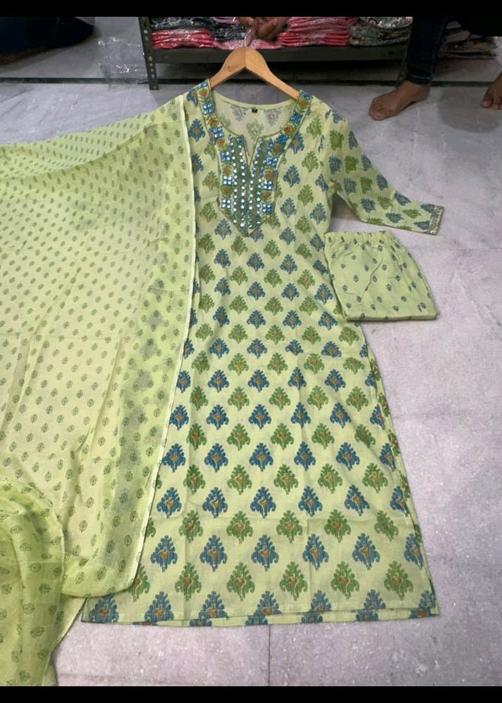 Kurti Set