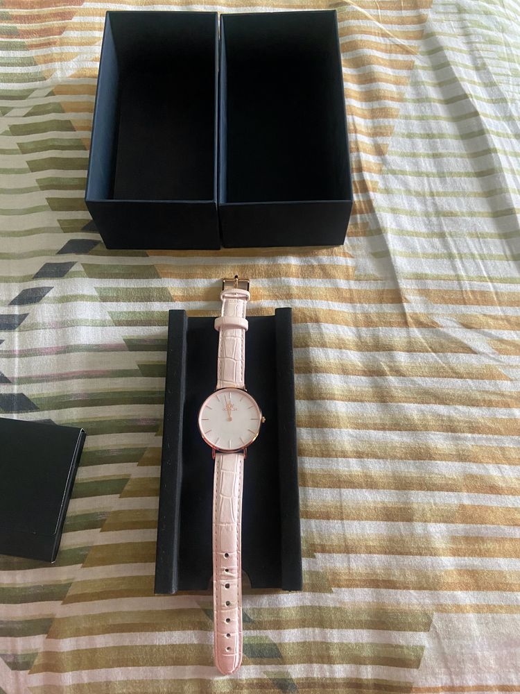 Daniel Wellington MOP Watch