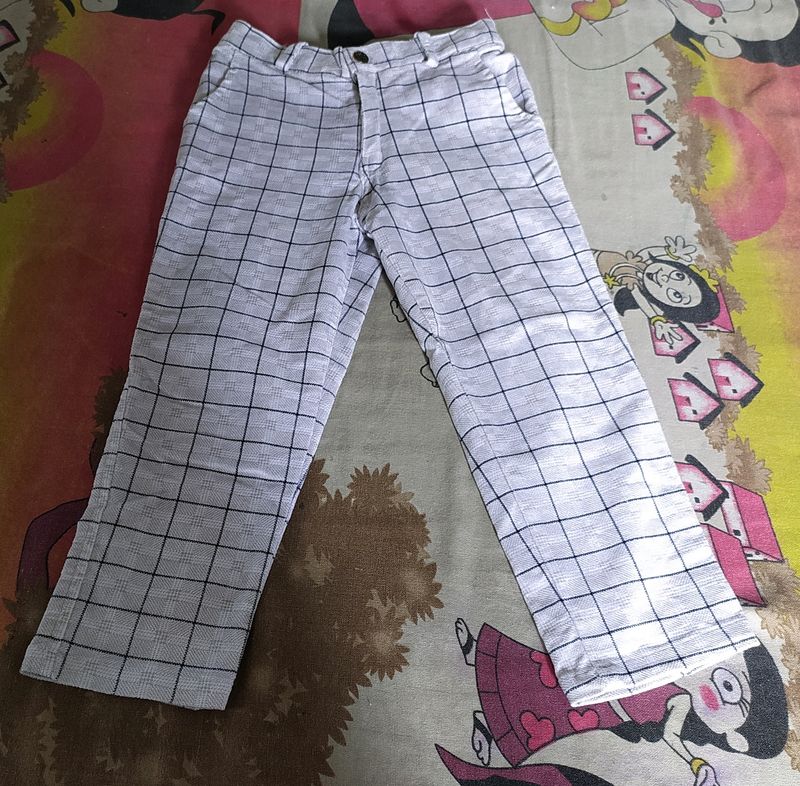 Stylish Kids Cotton White Check Pant for Boys